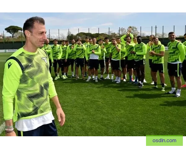 拉齐奥留守福尔梅洛备战新奥留守福尔梅洛备战新赛季 拉齐奥留守福尔梅洛备战新奥留守福尔梅洛备战新赛季